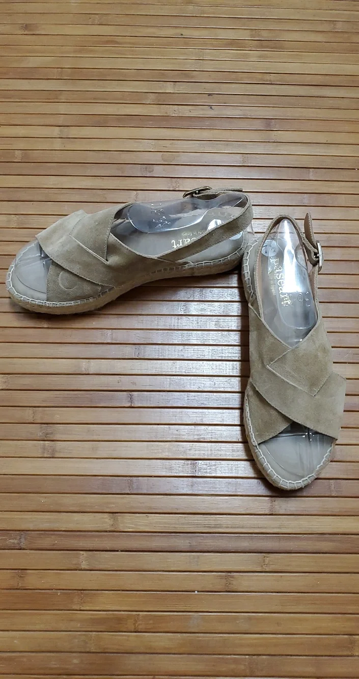 Paseart Suede Leather Crisscross Espadrille Slingback Sandals, Size 7.5, NWOT